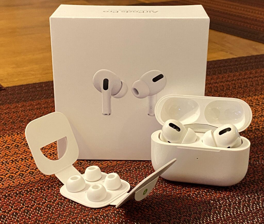 Apple Airpods pro White